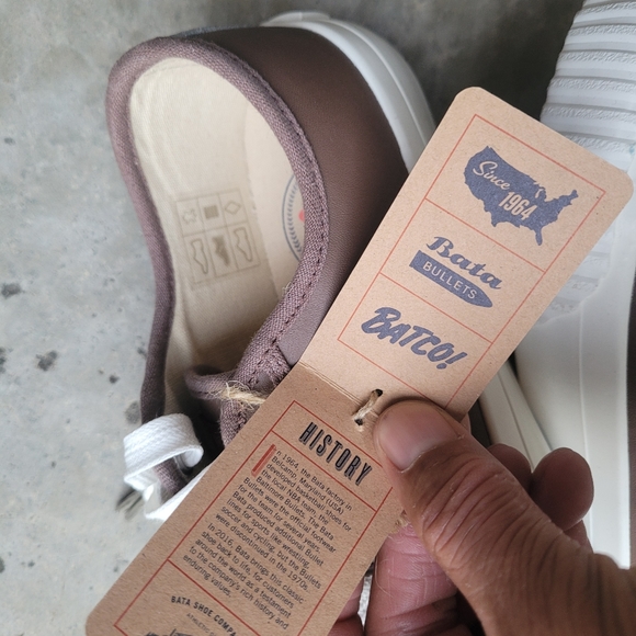 NWT Bata Bullets Sneakers - Picture 10 of 14